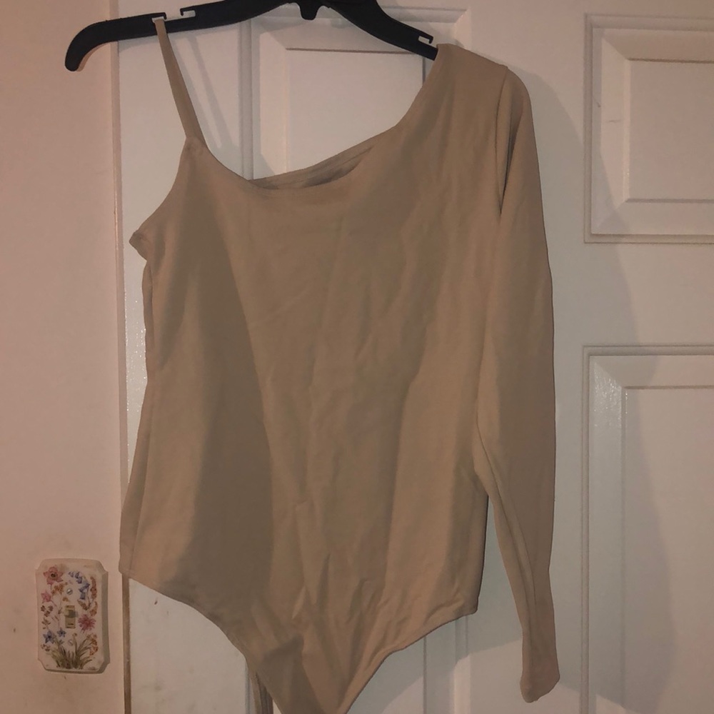 One shoulder bodysuit